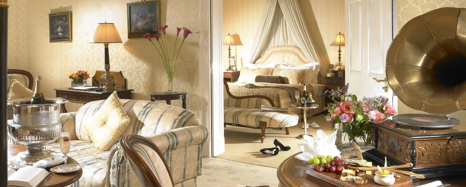 Grand Suite - Hayfield Manor Hotel 