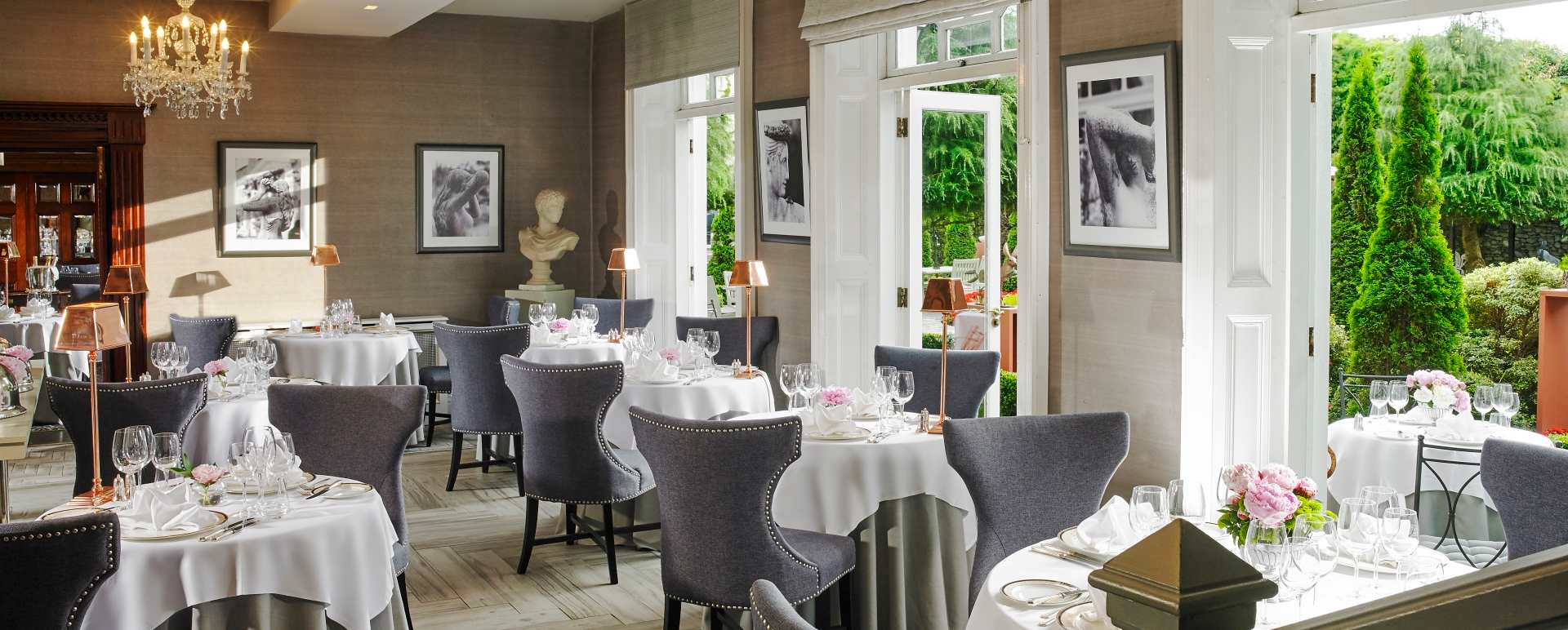 Orchids Restaurant - Hayfield Manor Hotel 