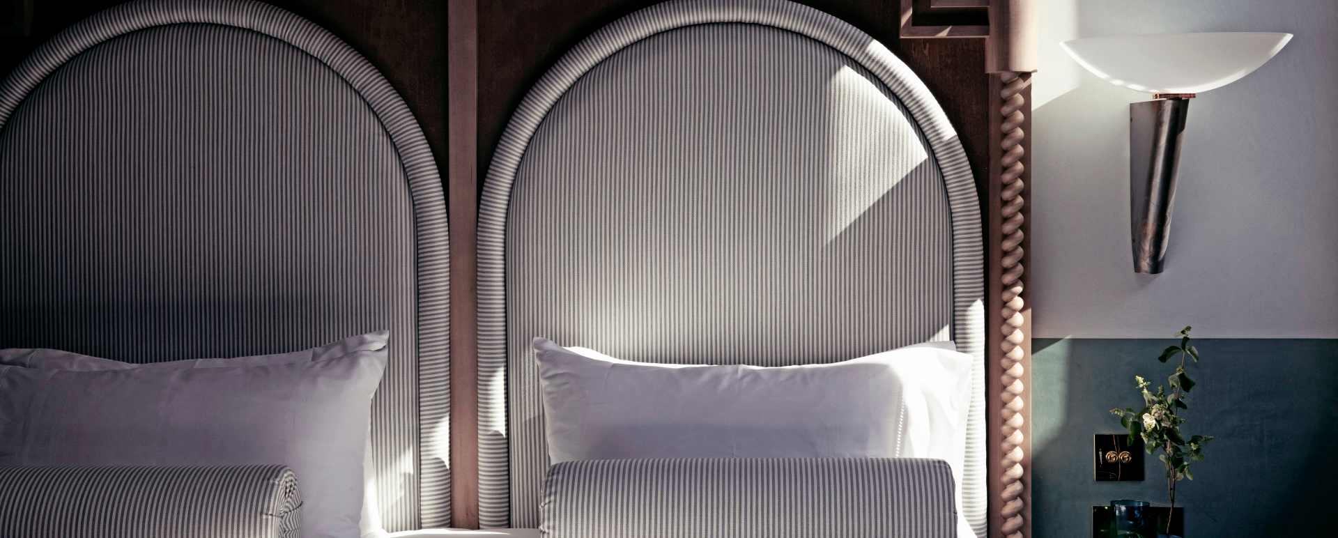 Bedroom detail 
