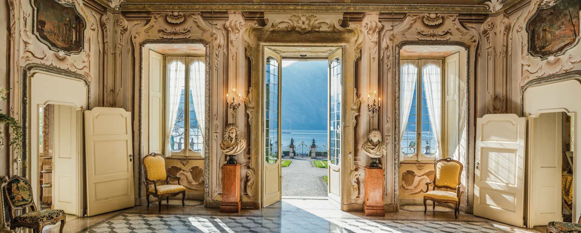 Entrance - Villa Sola Cabiati