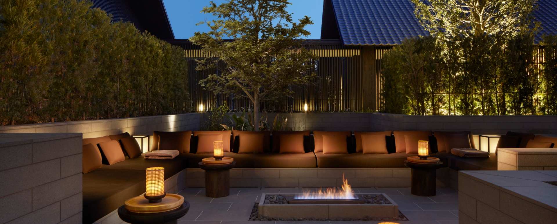 Outdoor Firepit - Amanemu