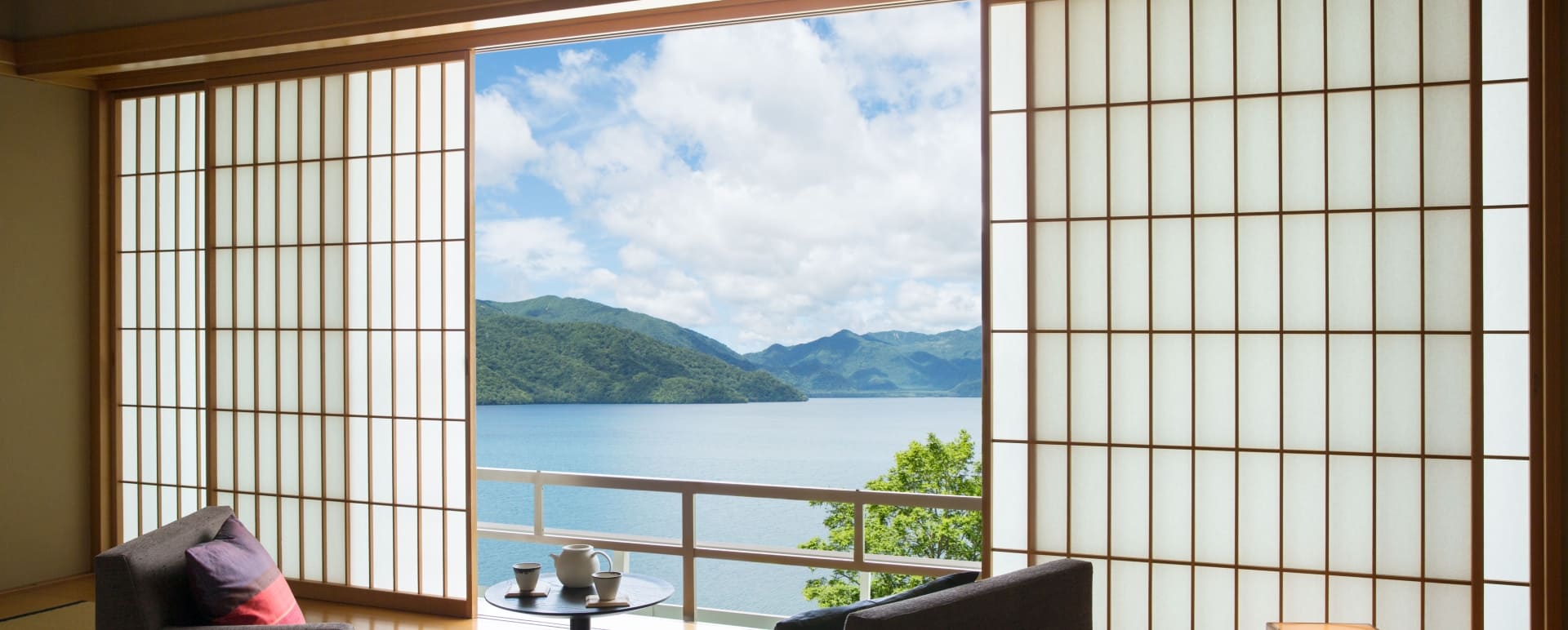 Japanese style room with view