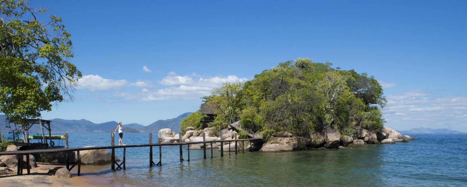 External - Mumbo Island Lodge