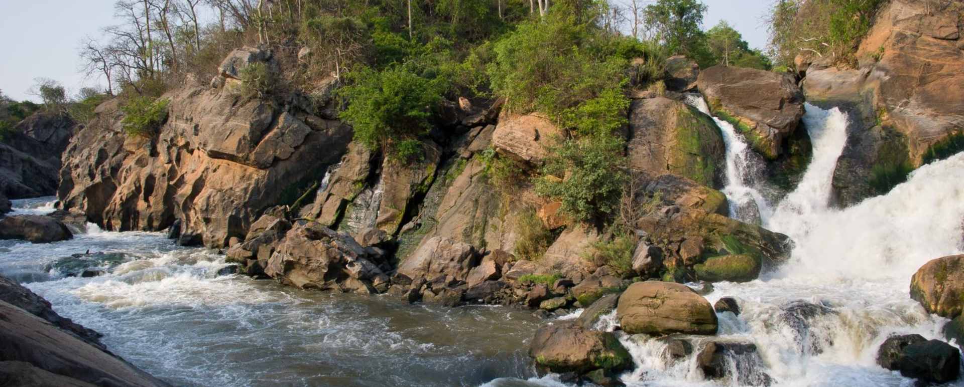 Majete Wildlife Reserve - Malawi Safari and Lake 