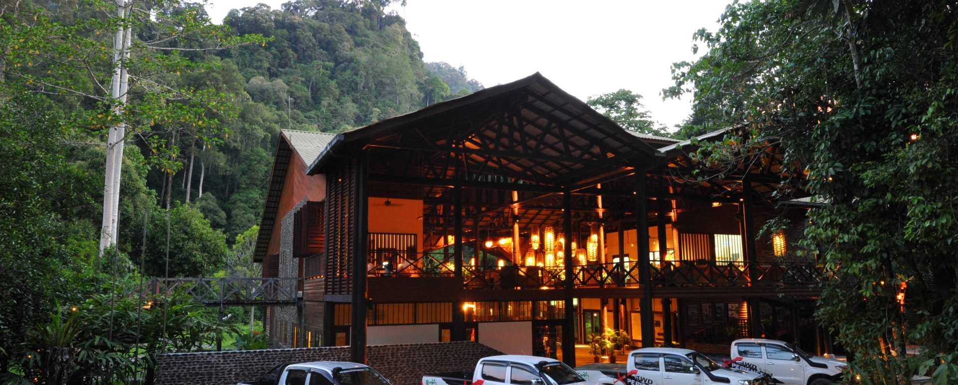 Lodge Exterior - Borneo Rainforest Lodge