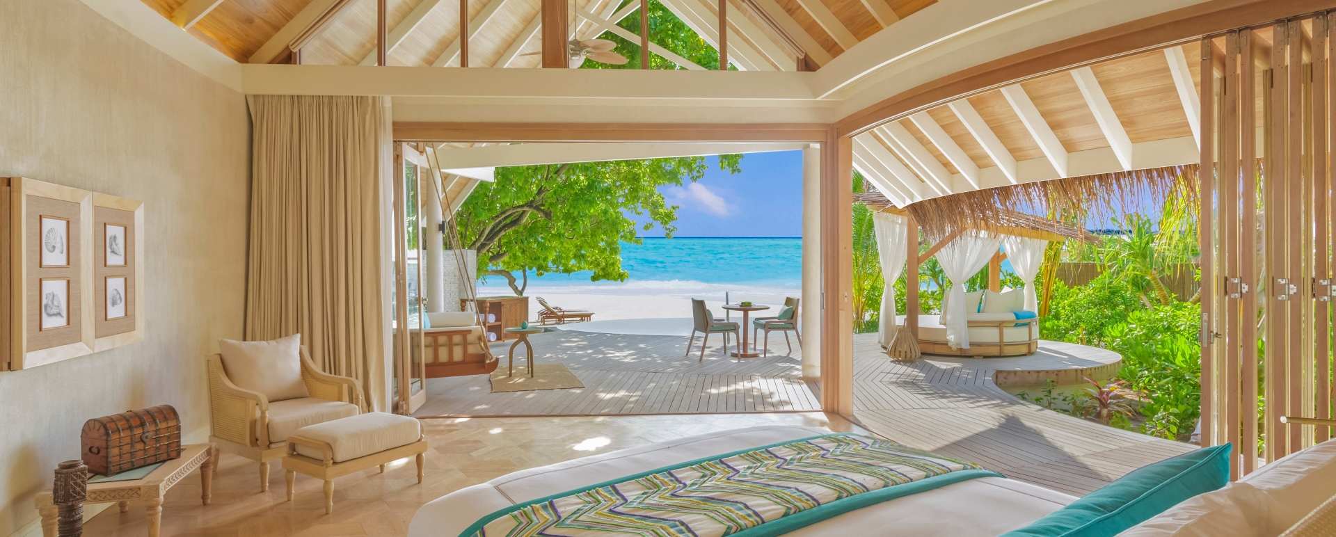 Beach Pool Villa Interior - Milaidhoo