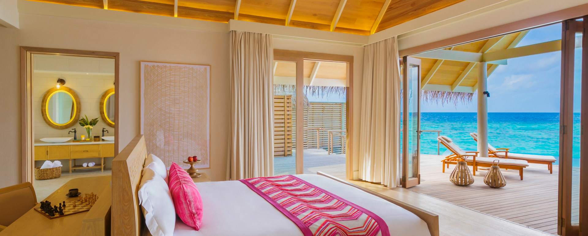Water Pool Villa Interior - Milaidhoo