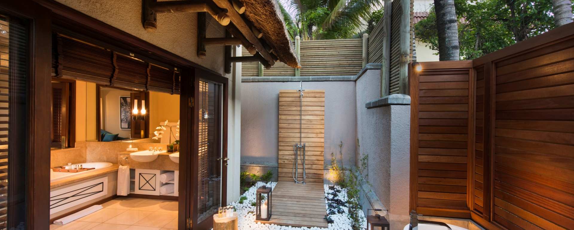 Presidential Suite Outdoor Shower - Constance Belle Mare Plage