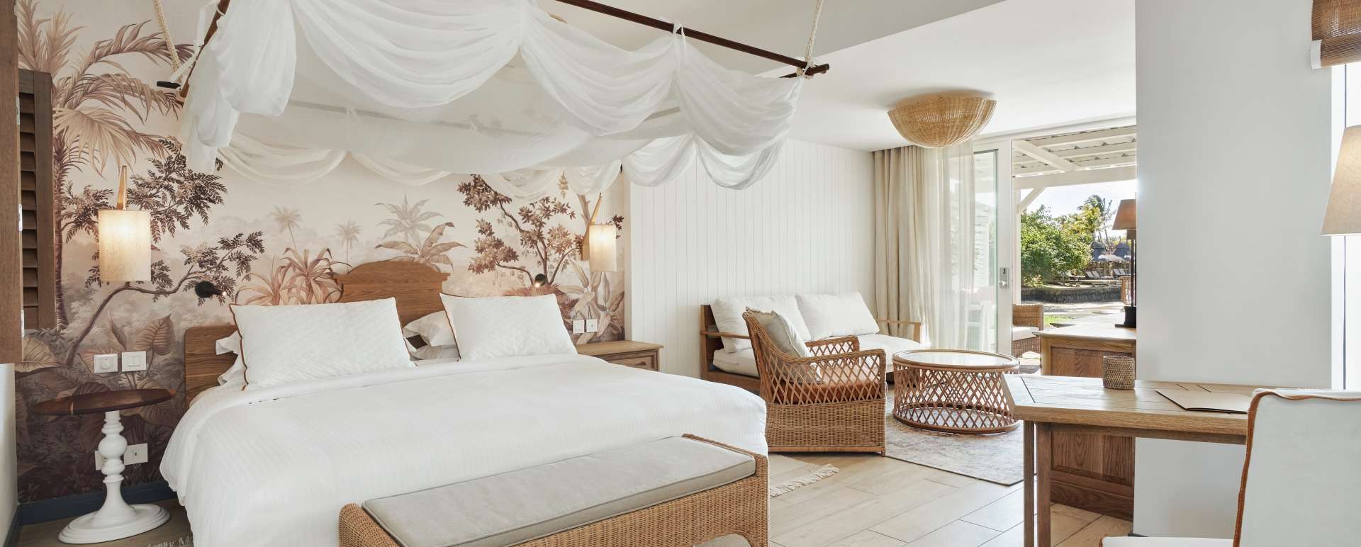 Junior Suite - Paradise Cove Hotel  Spa  