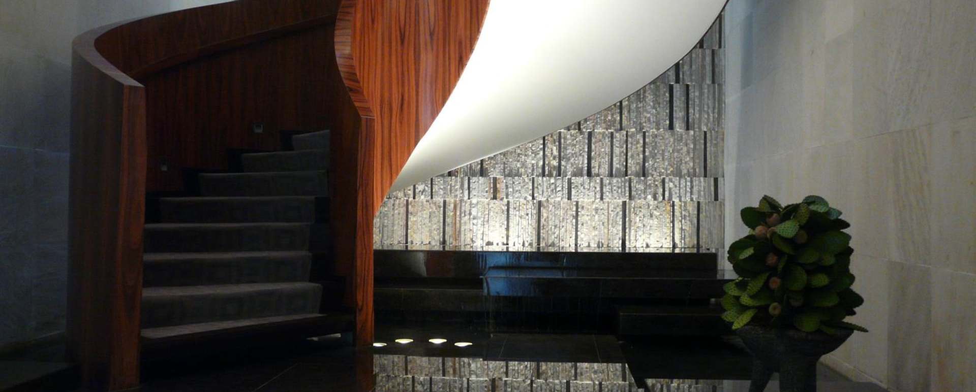 The spiral staircase - Las Alcobas