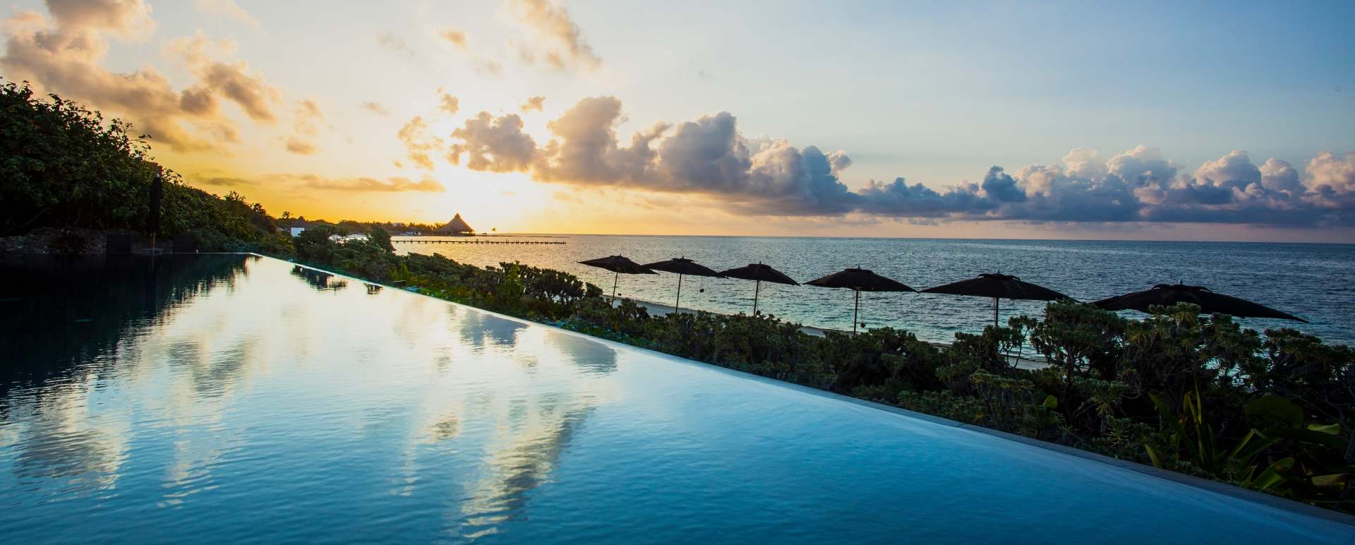 La Punta Grill & Lounge  - Nizuc Resort & Spa