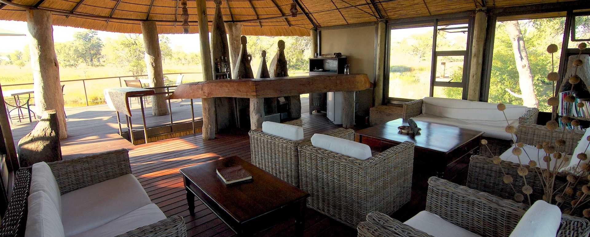 Main Lounge 