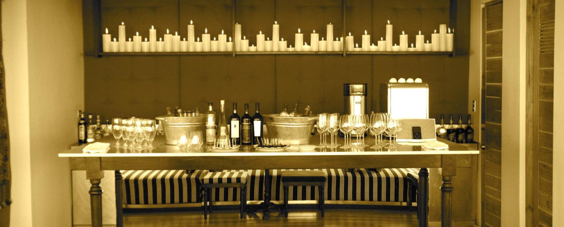 Bar - Titilaka