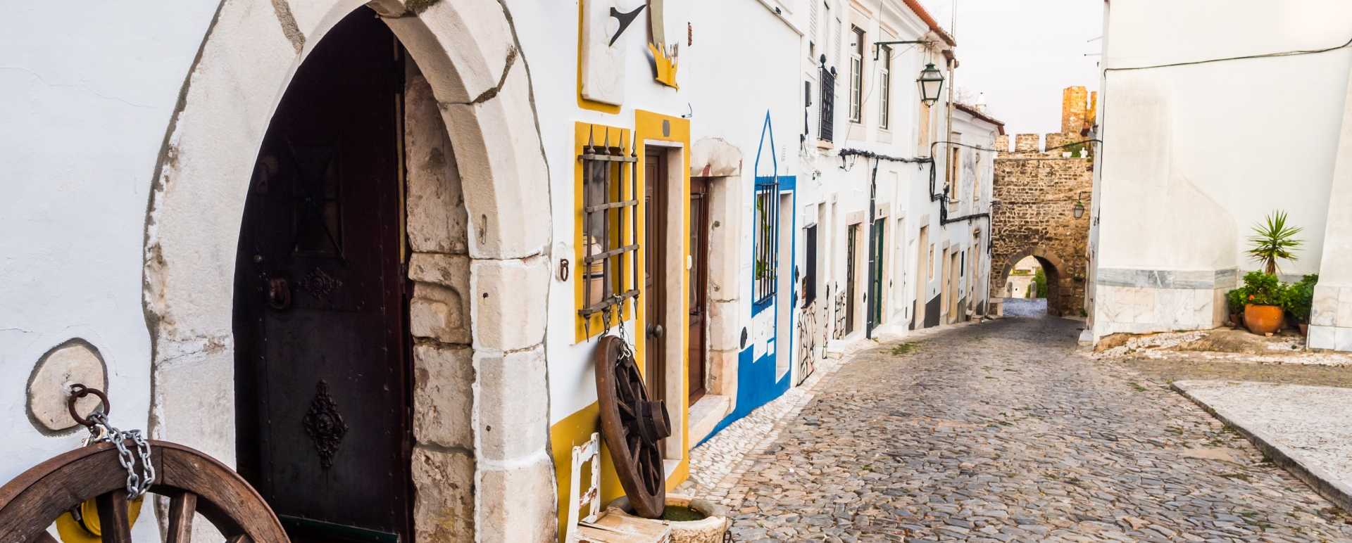 Explore Estremoz