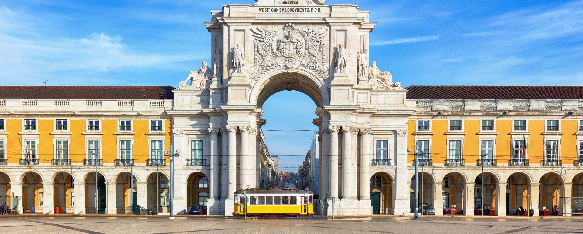 lisbon-city-spotlight
