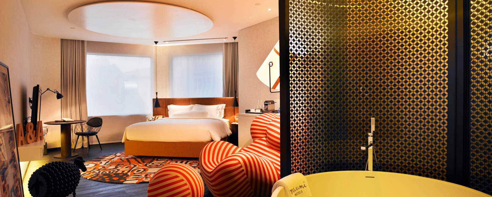 Andy Warhole inspired room - Naumi Hotel