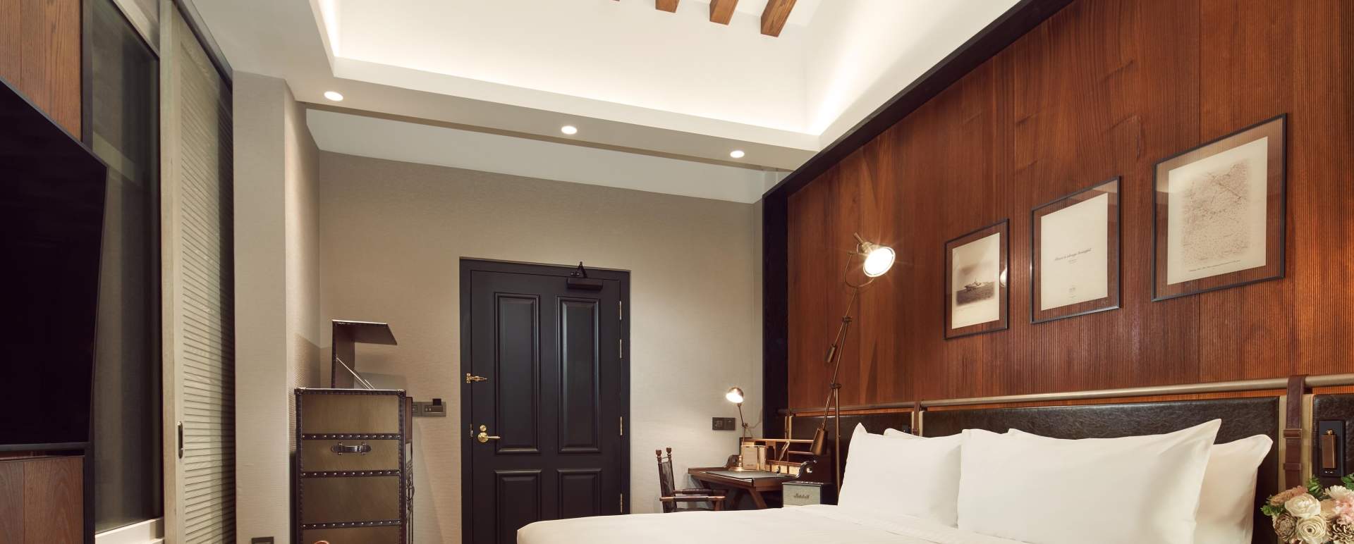Premier Room 