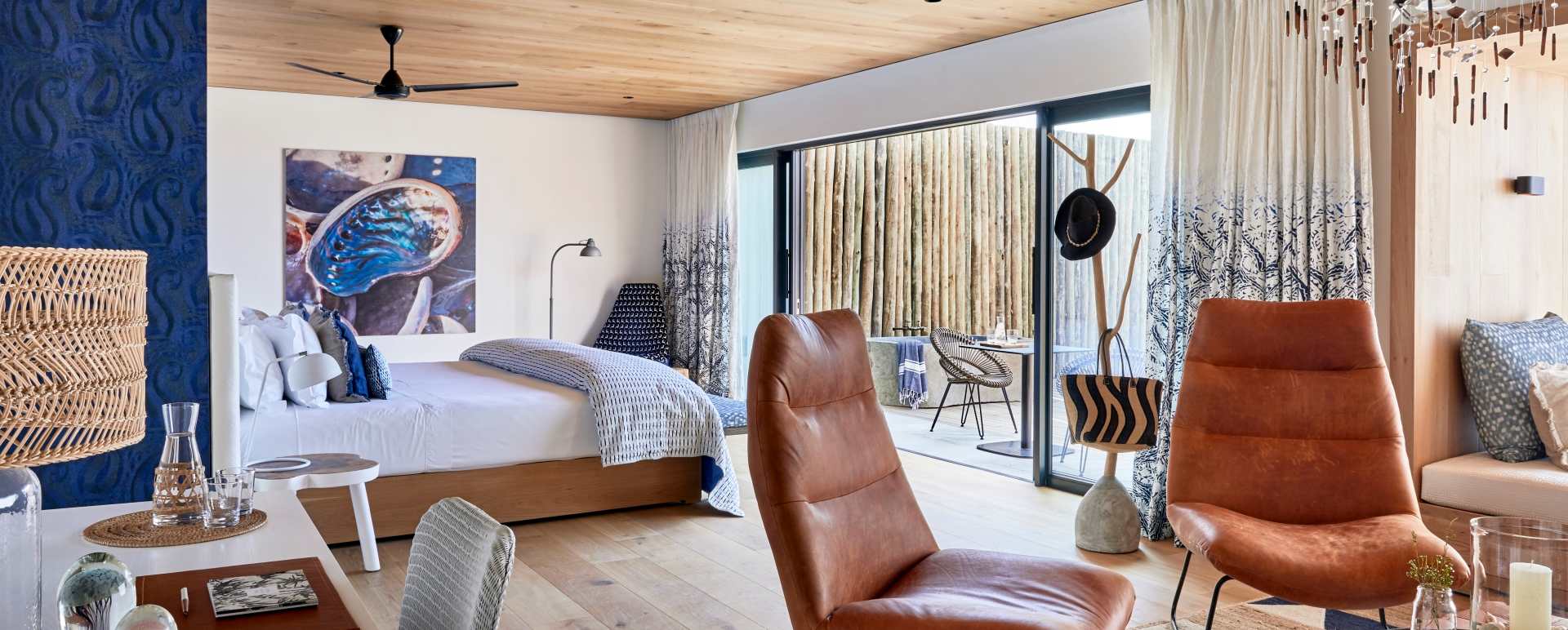 Honeymoon Suite 