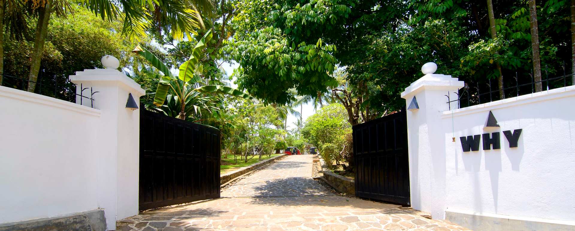 Why House Entrance - Why House
