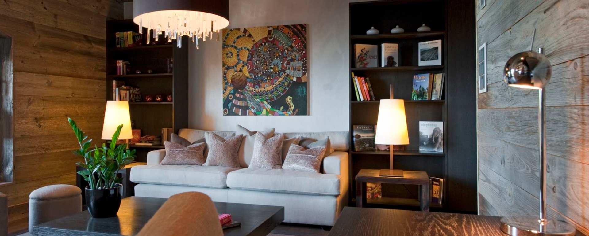 Master Suite 2 lounge - The Lodge Verbier
