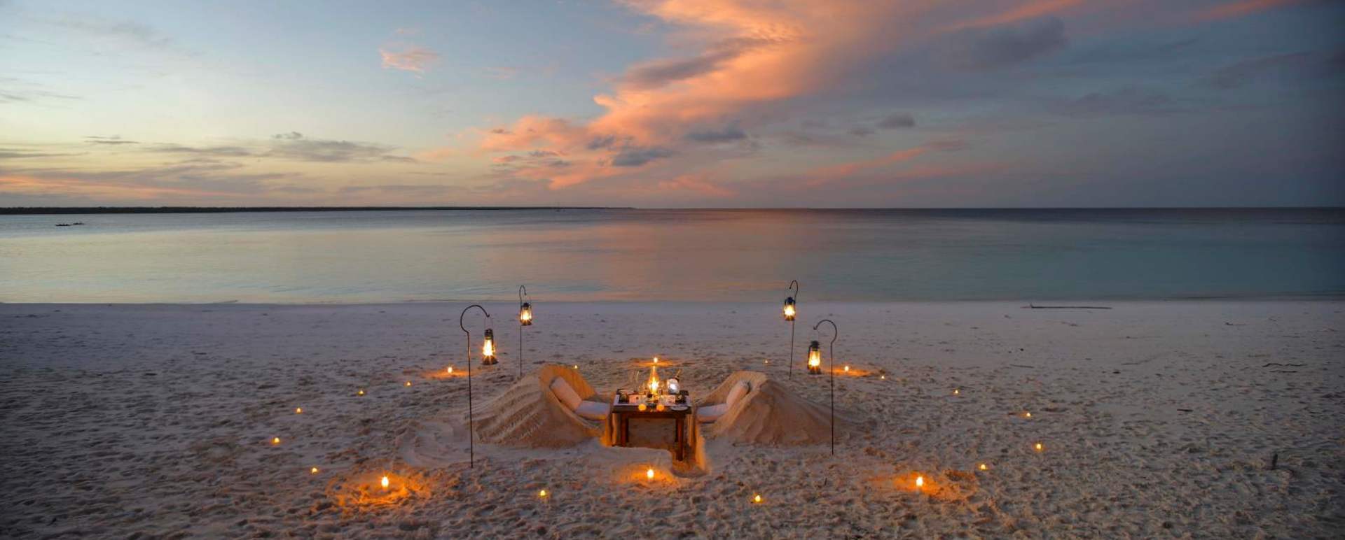 Private Beach Dining 