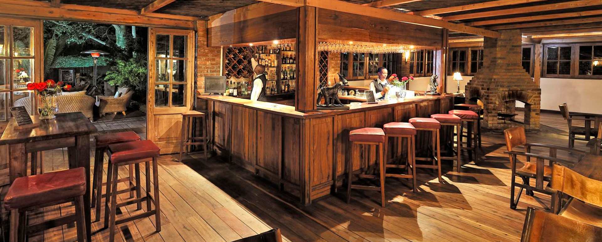 Hotel Bar - Arusha Coffee Lodge