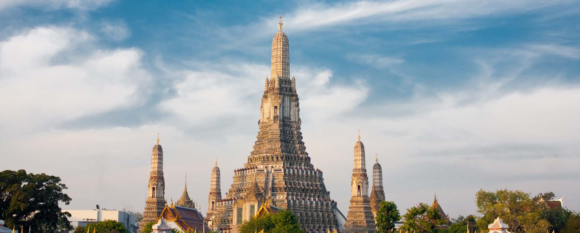 Wat Arun, Bangkok - Simply Thailand