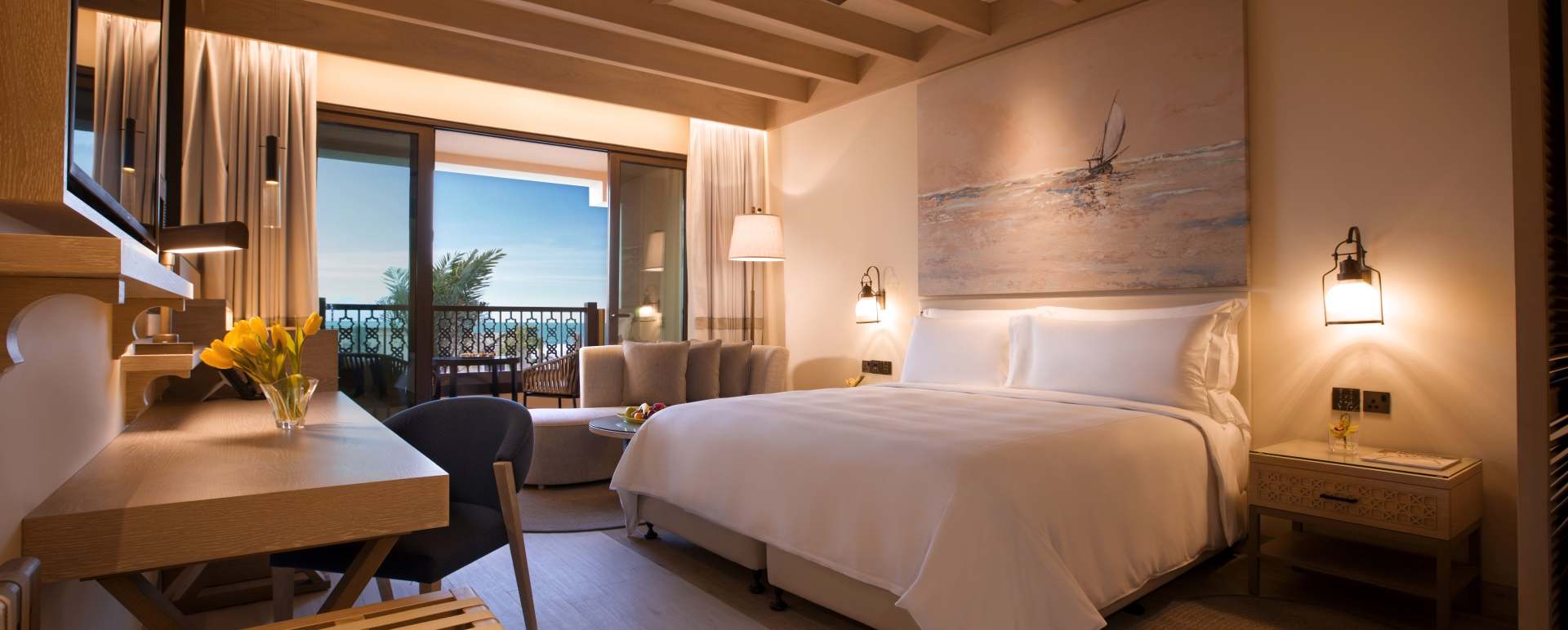 Deluxe King Sea View Room 
