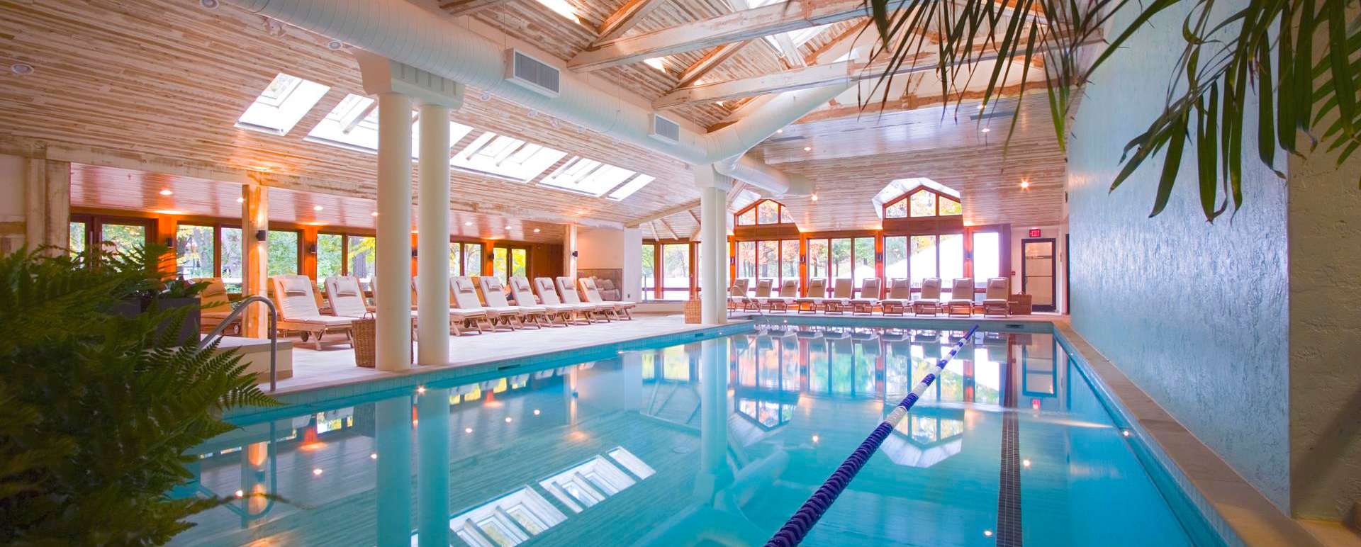 Pool  - Topnotch Resort & Spa