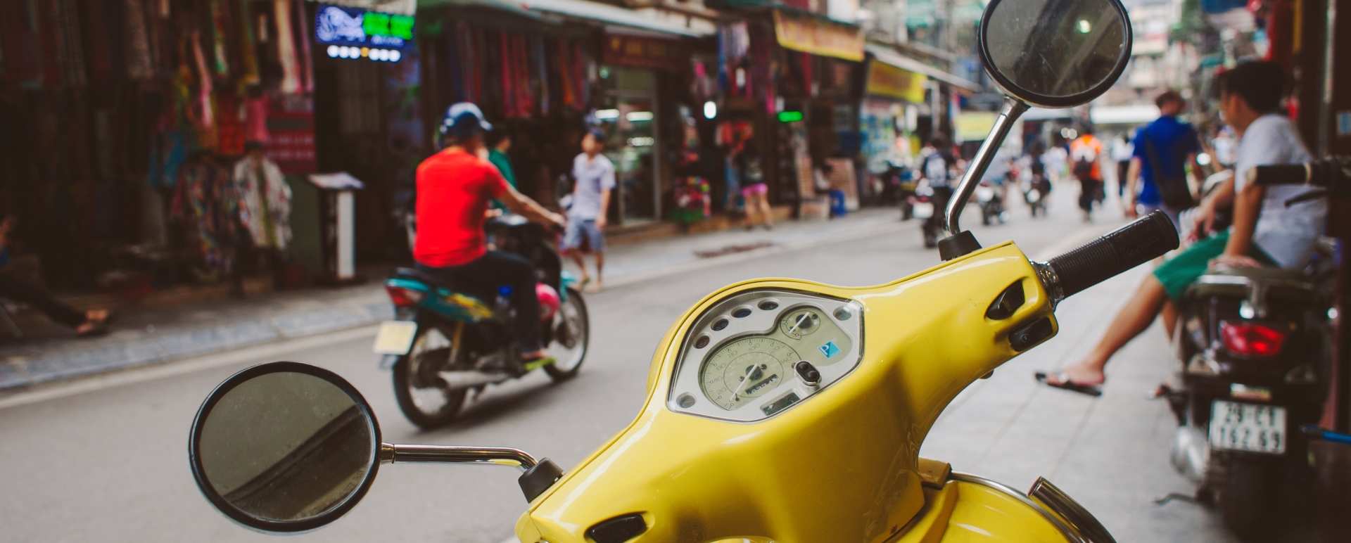 Hanoi Evening Vespa Tour