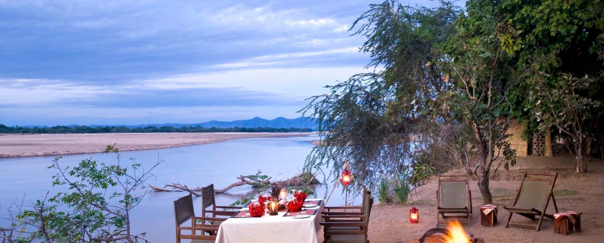 Dining - Island Bush Camp