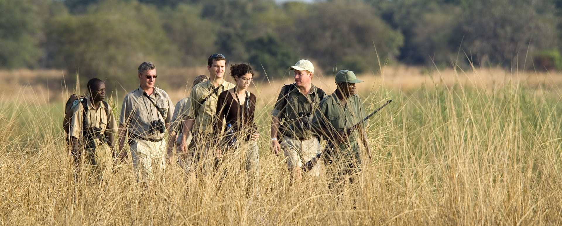 Walking Safari - Walk Zambia