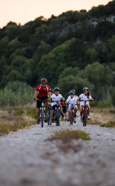 Family hiking in Switzerland 