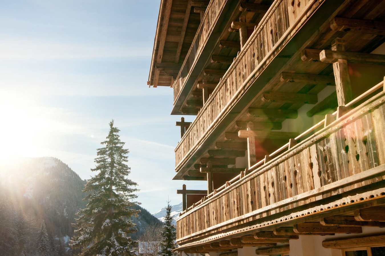 Tyrol Hotel