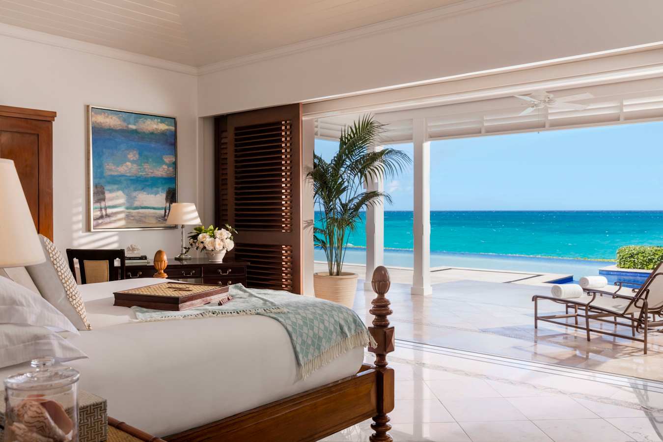 Oceanfront Villa Room - The Ocean Club 
