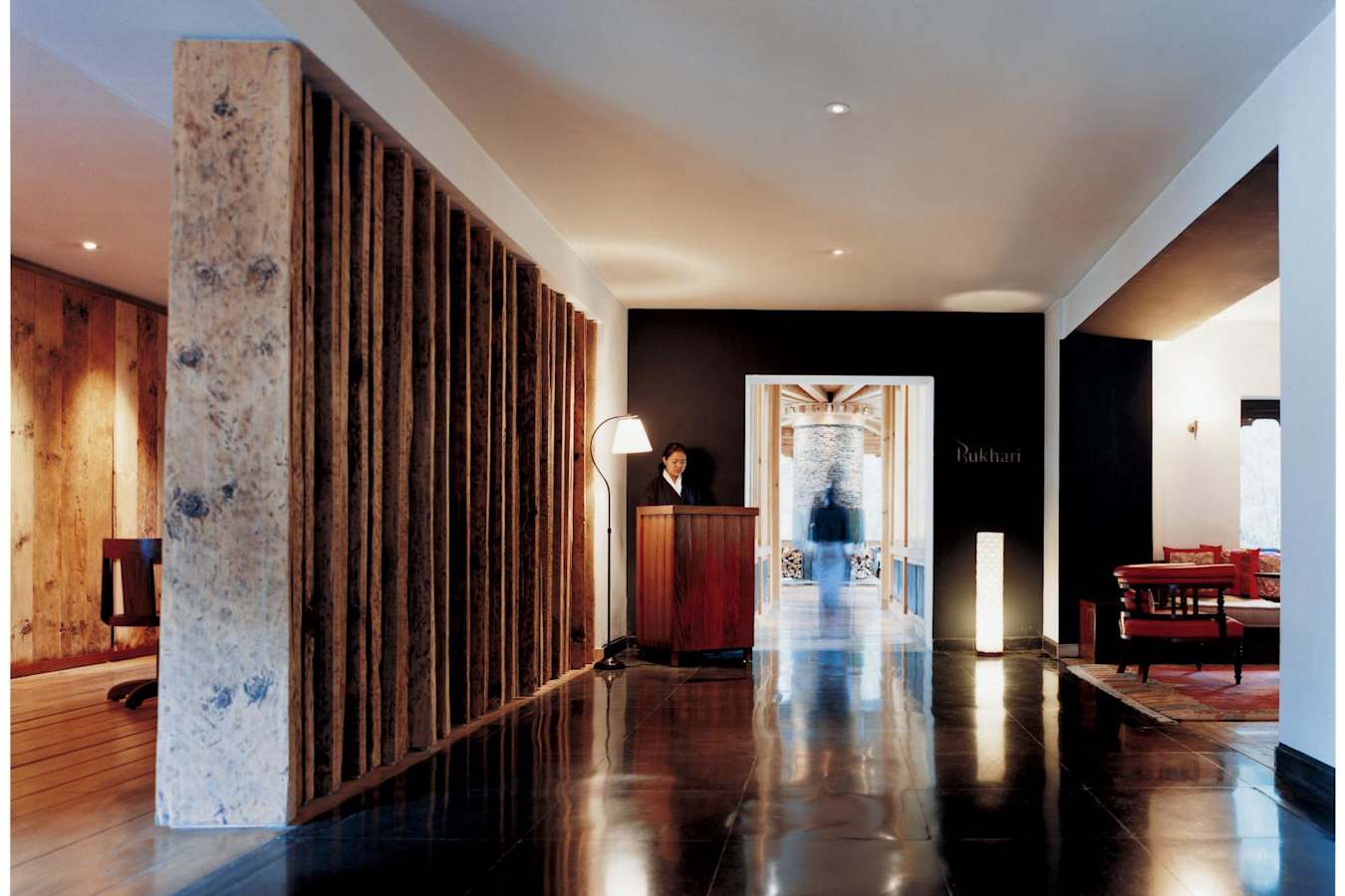 Reception - Uma by COMO, Paro