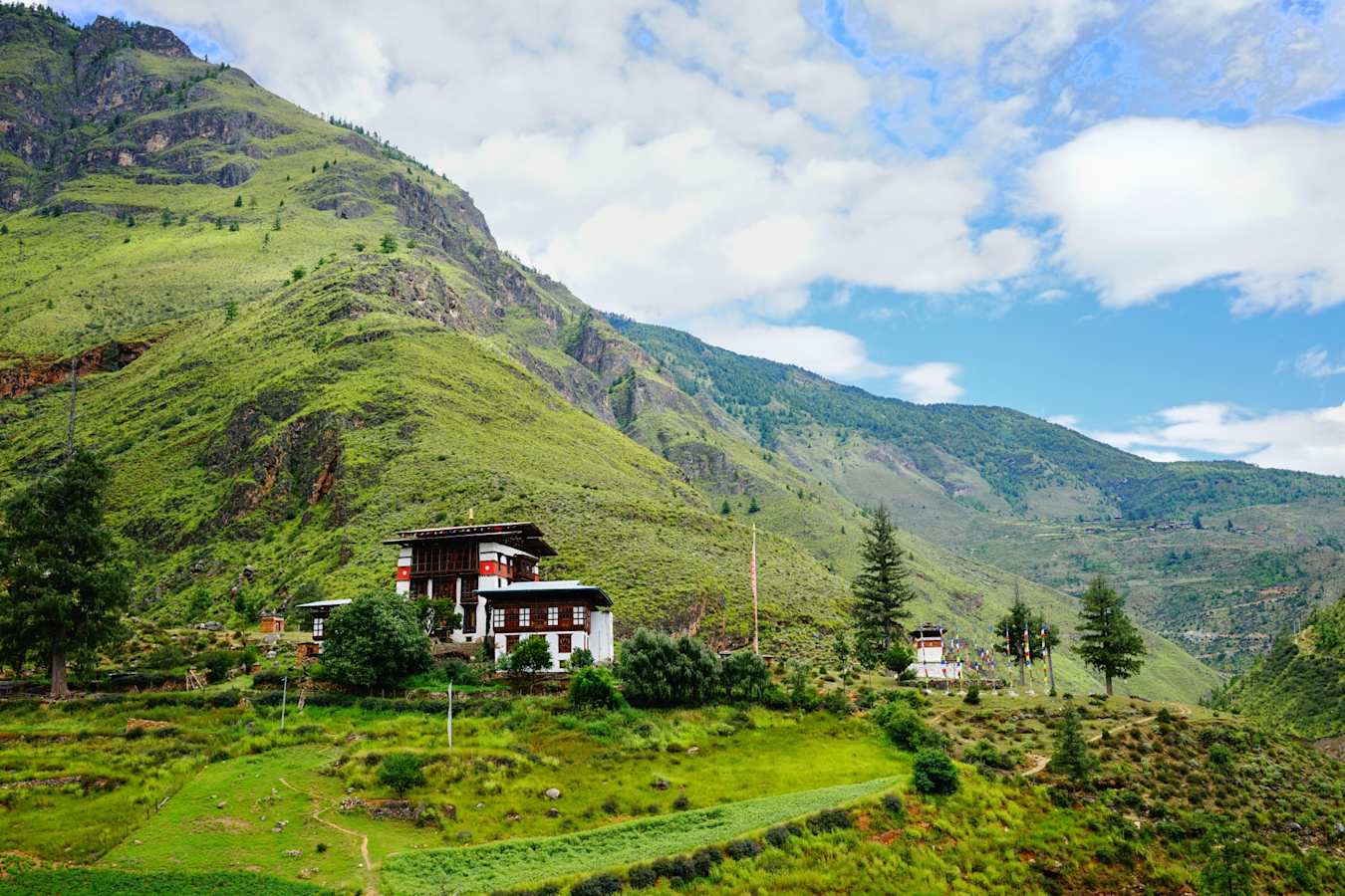 Thimphu - Zhiwa Ling Ascent