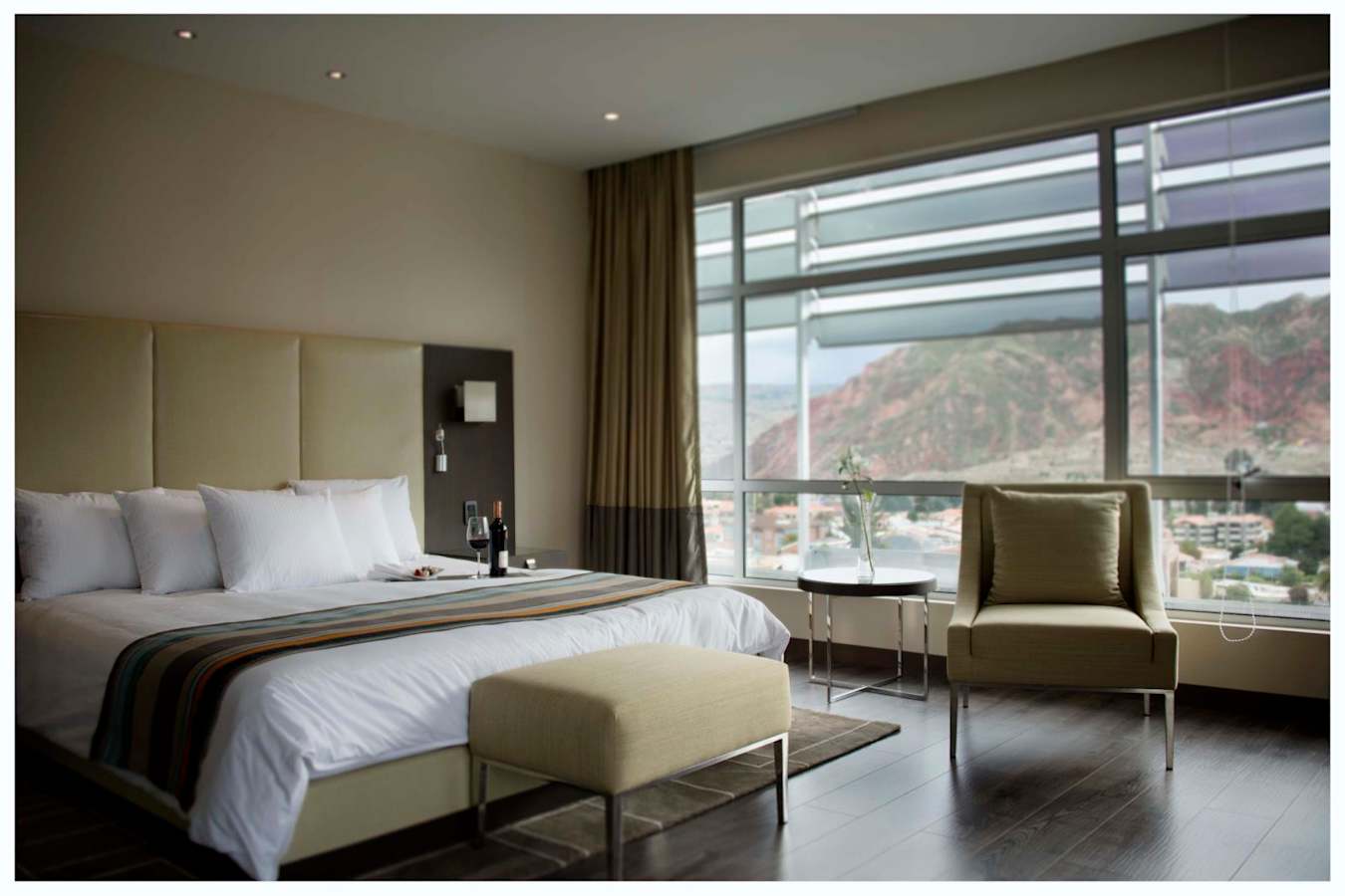 Guest room, Casa Grande Hotel