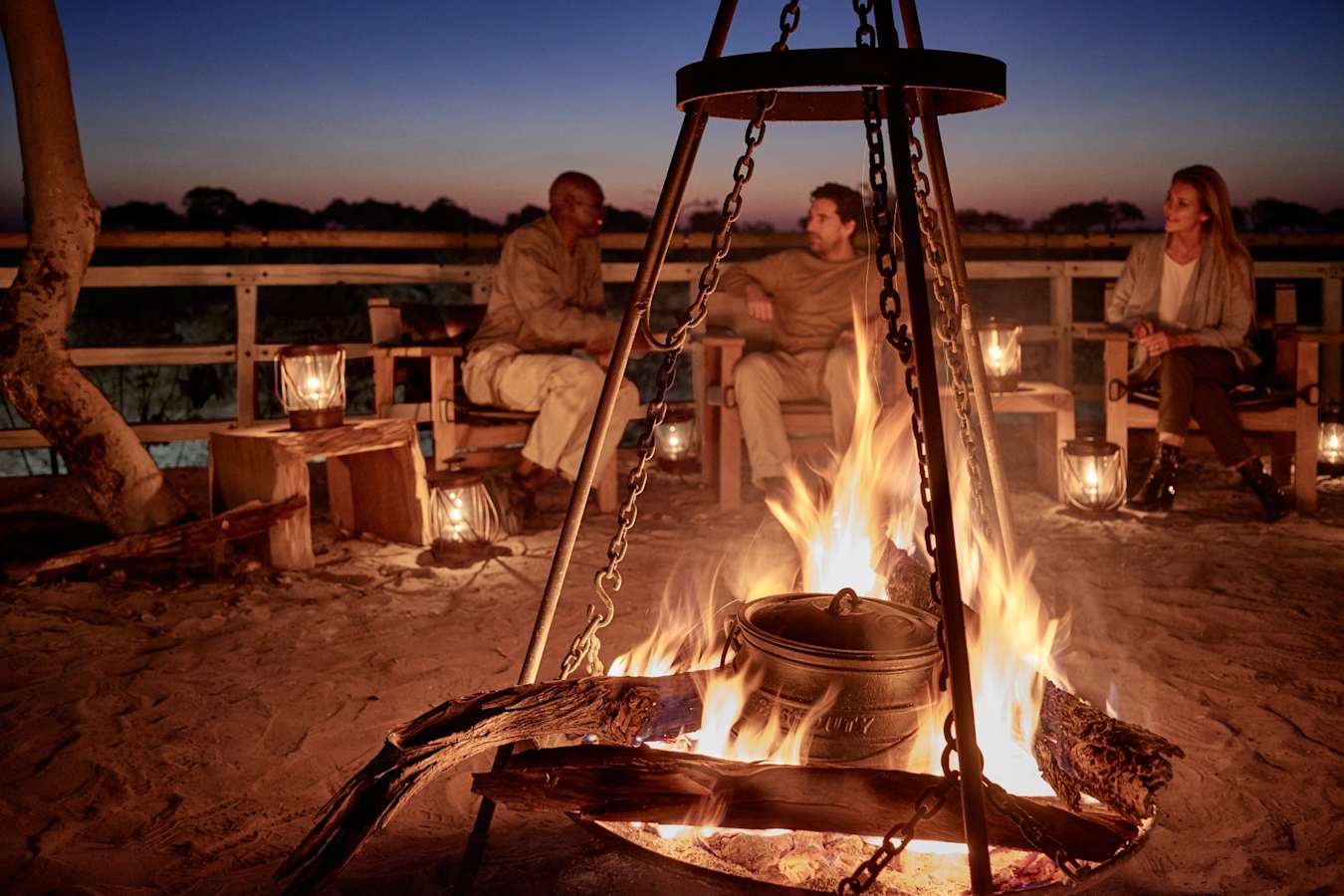Evening around the fire 