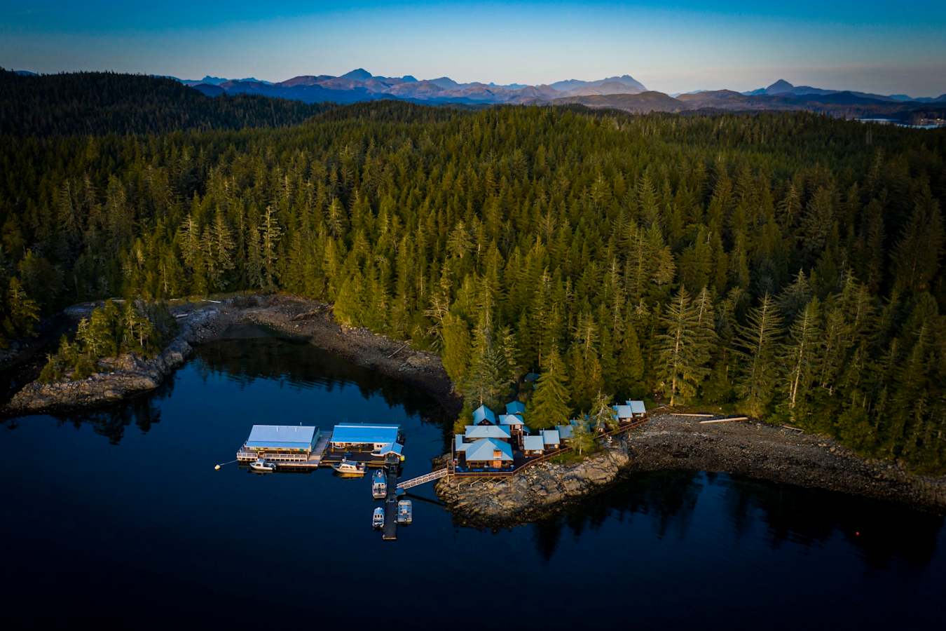 Farewell Harbour Lodge  