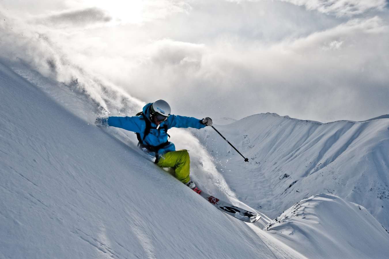 Last Frontier Heliskiing