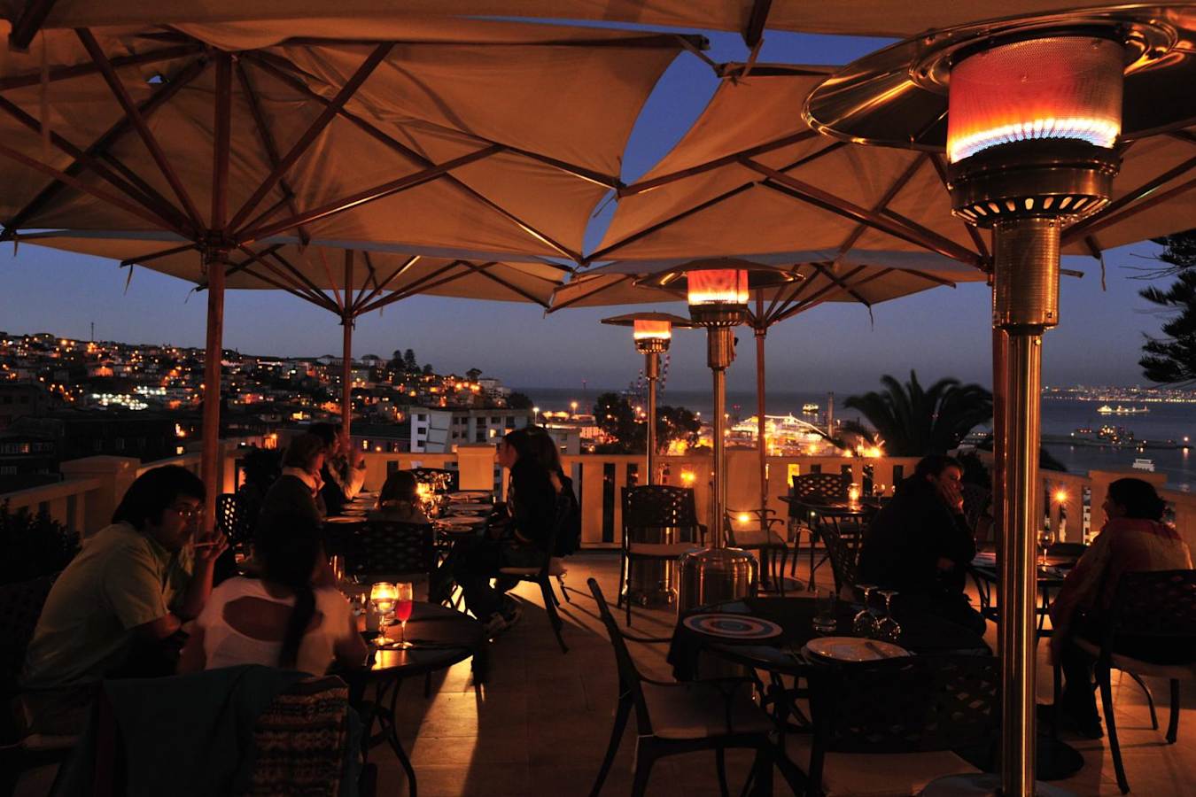 Outdoor dining - Casa Higueras