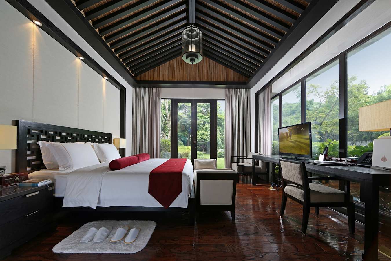 Master Room Floating Clouds Villa