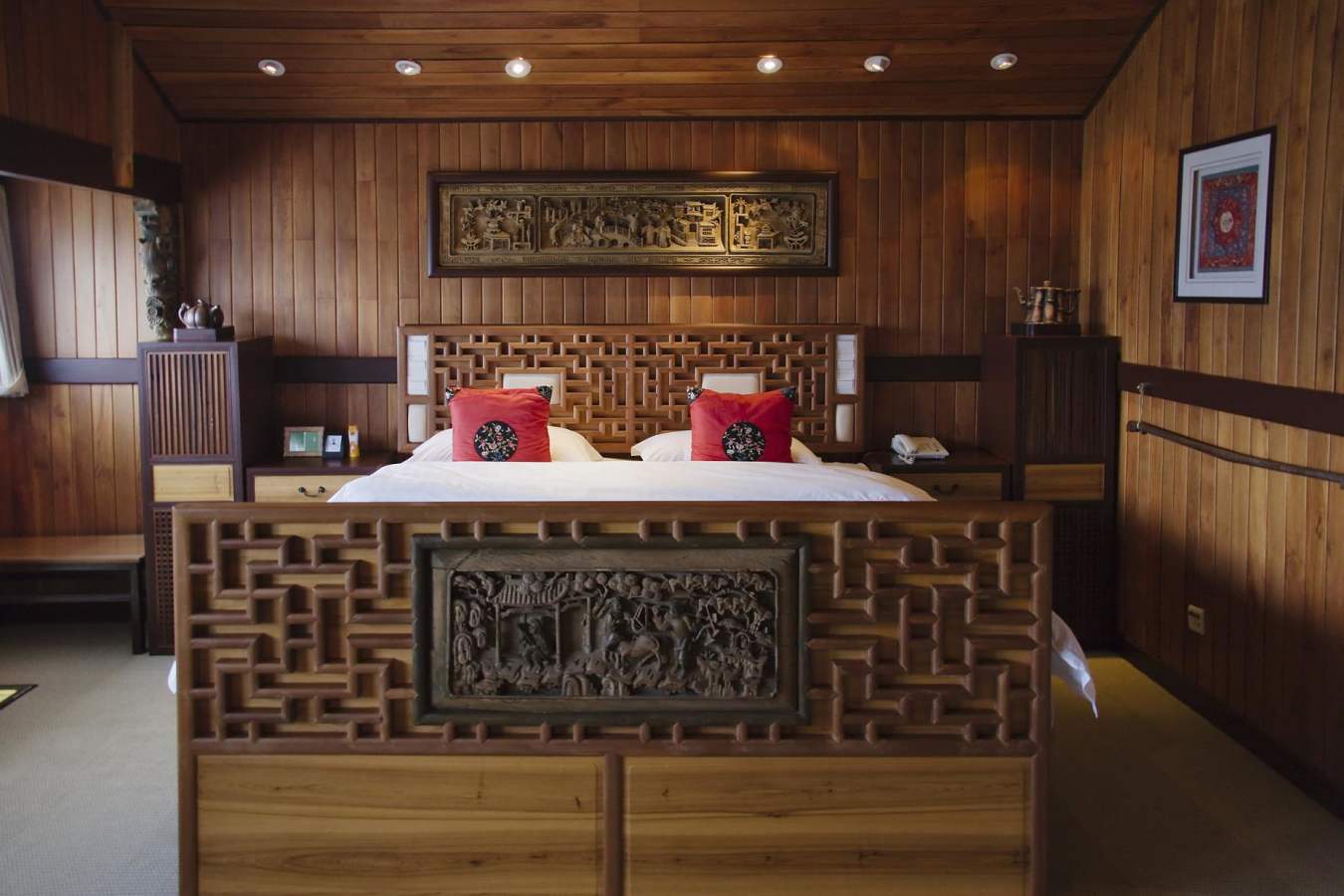 Four Seasons  - Li An Lodge 