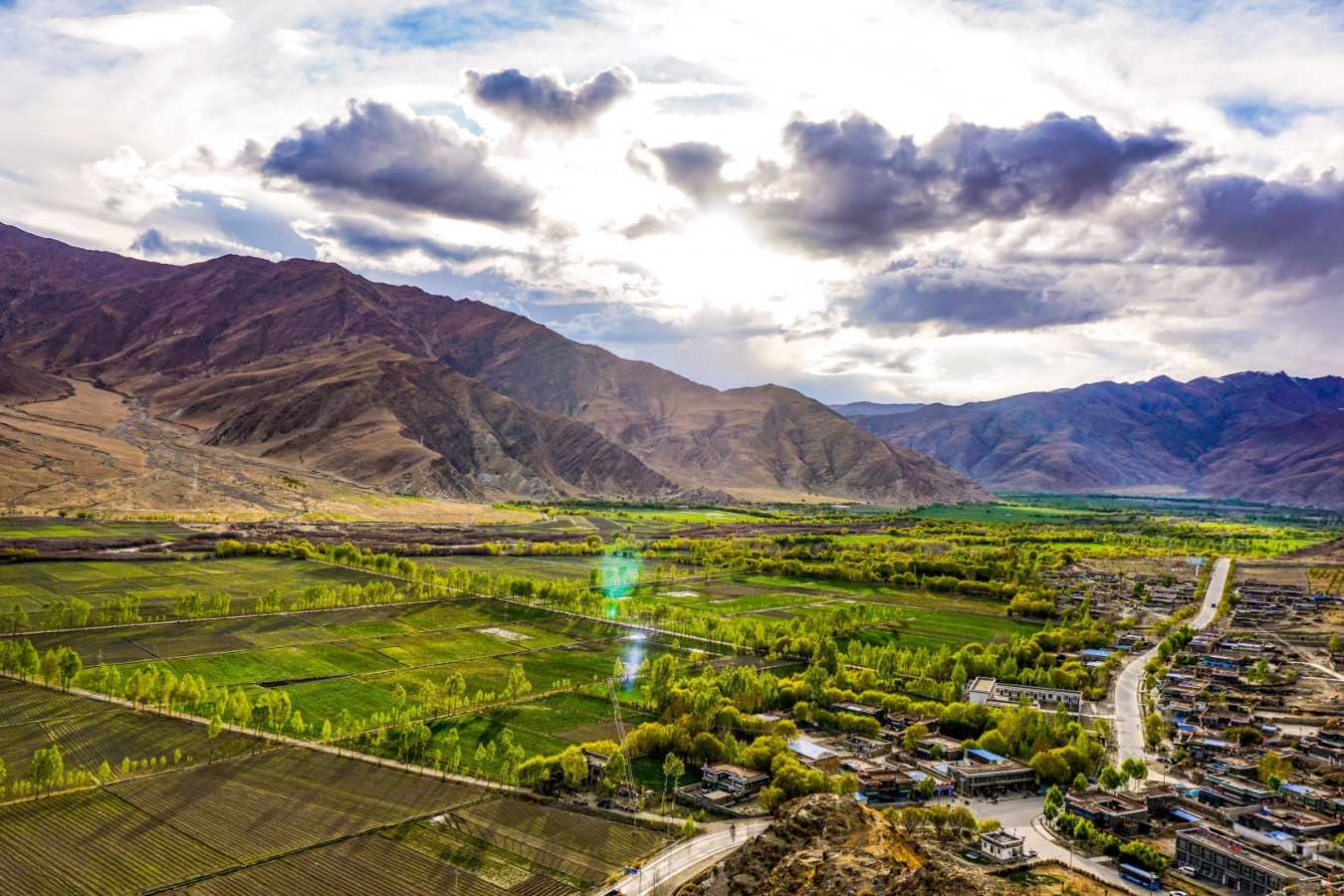 Tsedang 