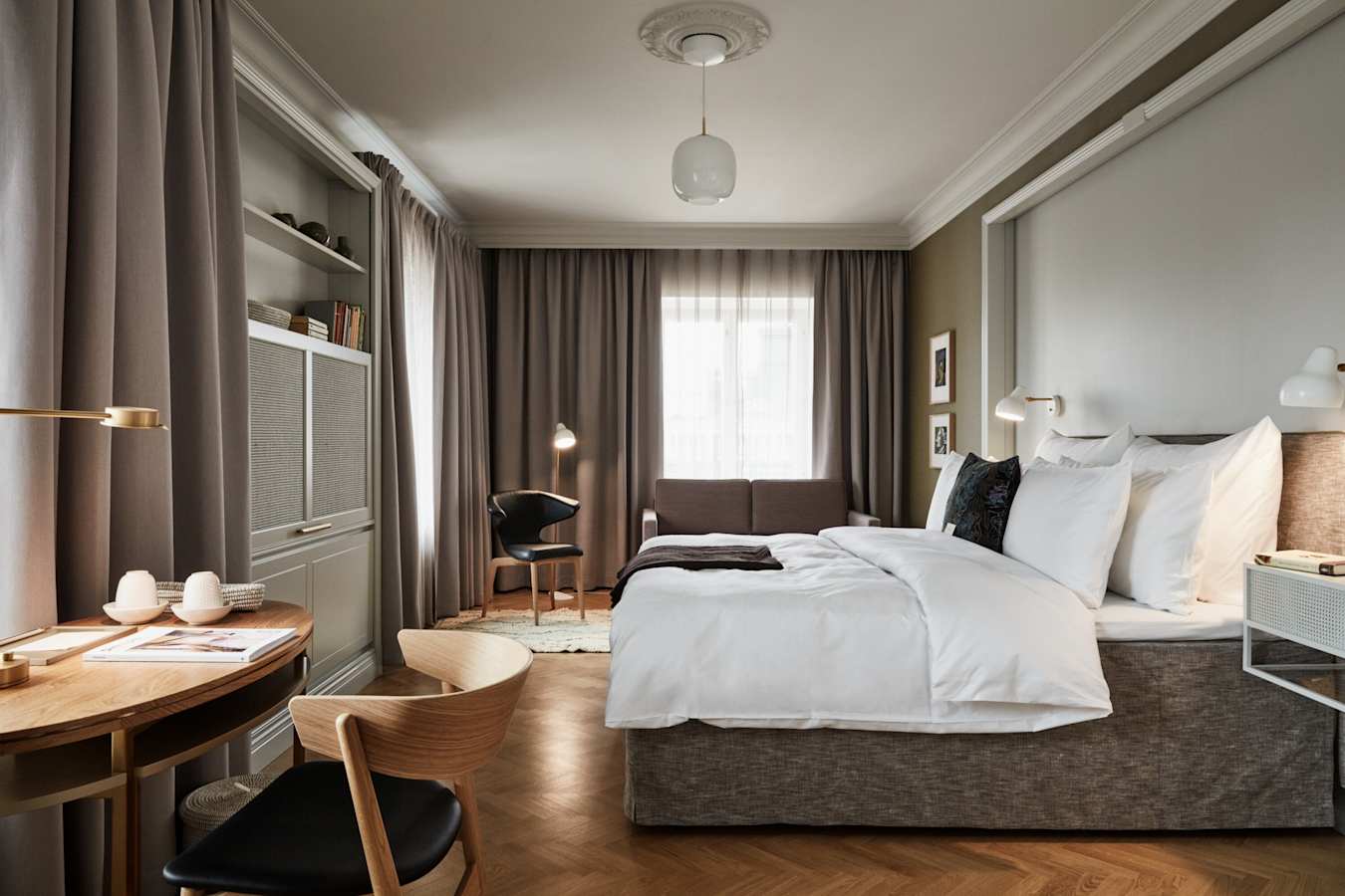 Atelier Room 