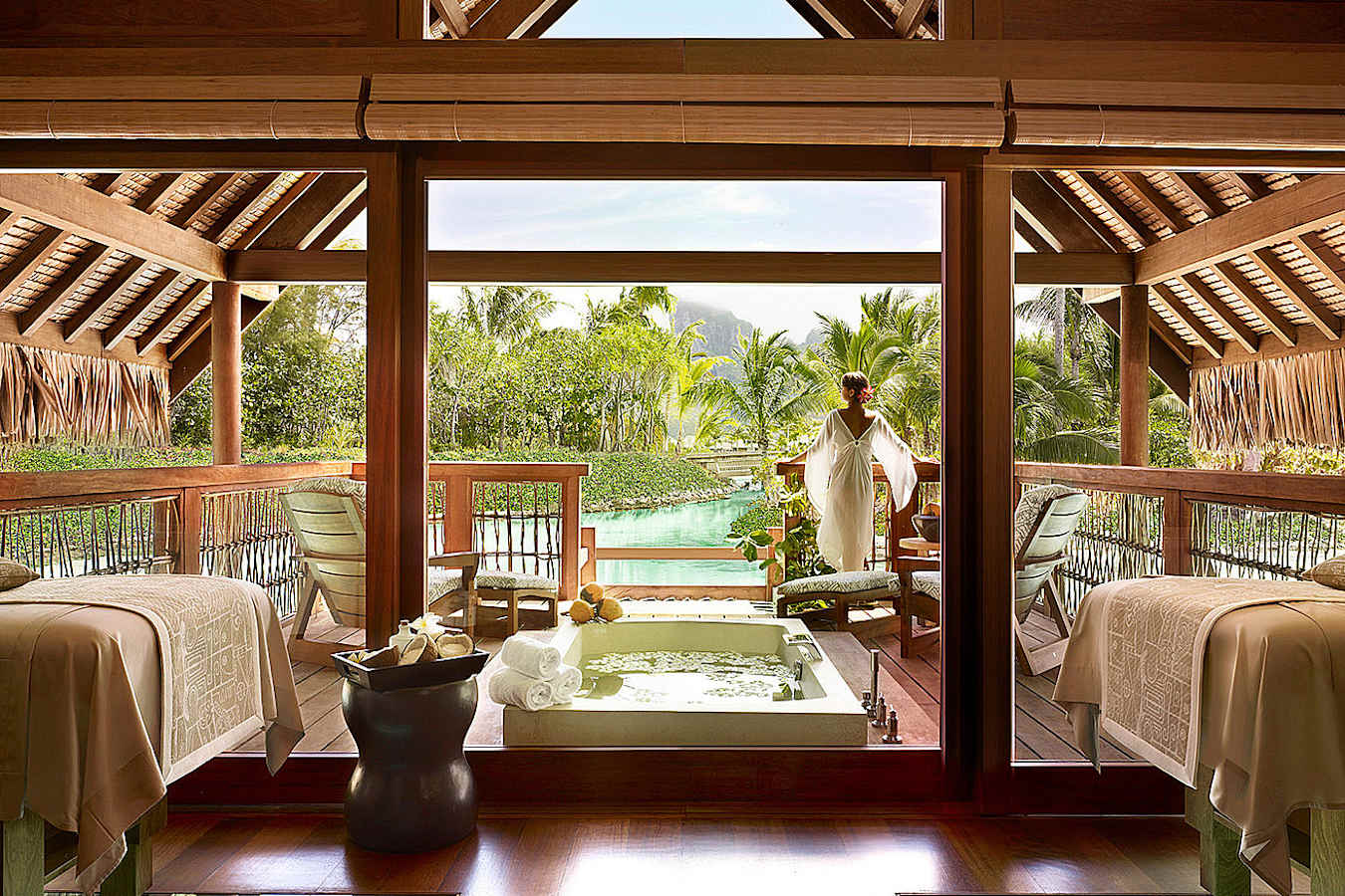 Private Hot Tub - Four Seasons Resort Bora Bora