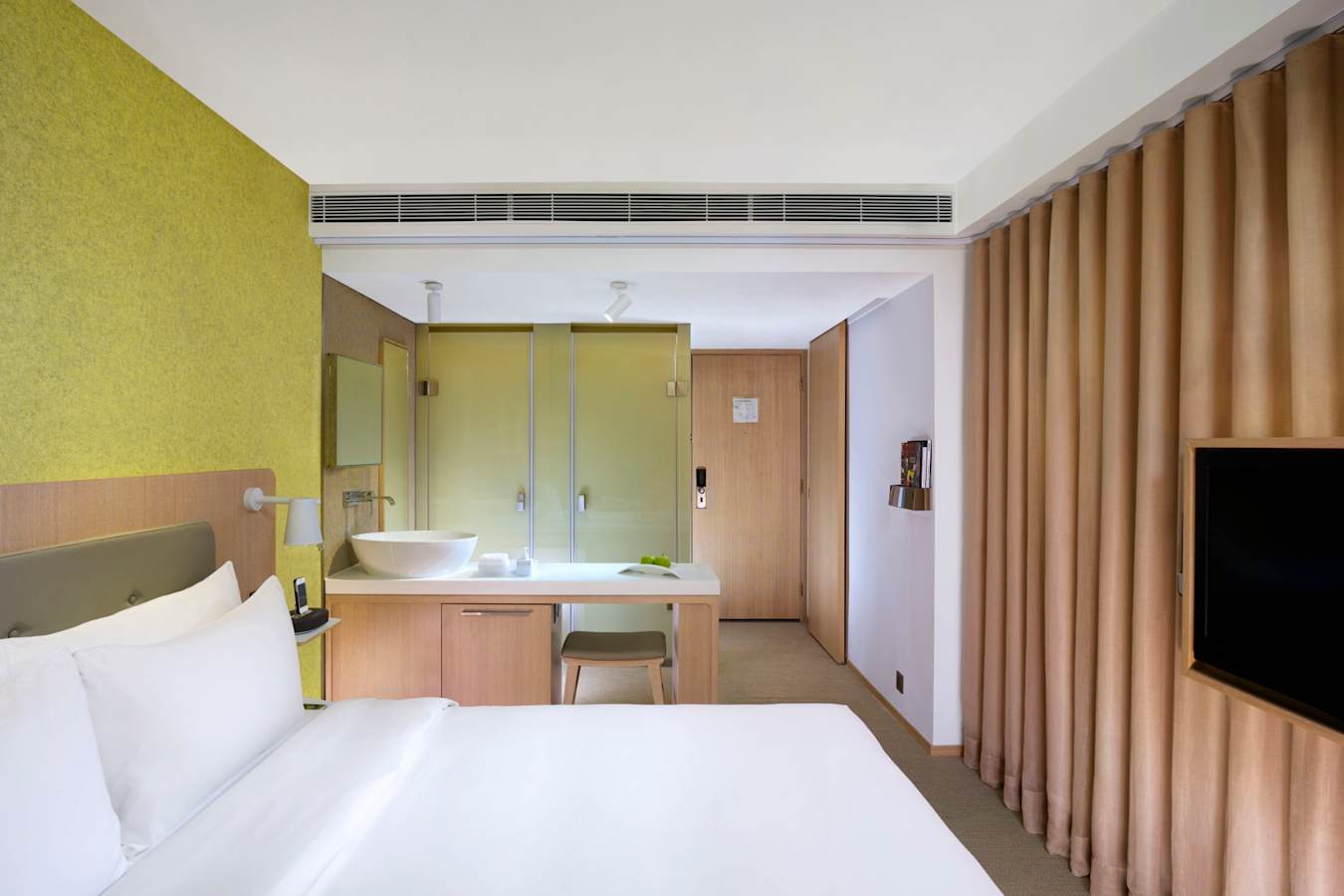 Smart Room - Eaton Hotel