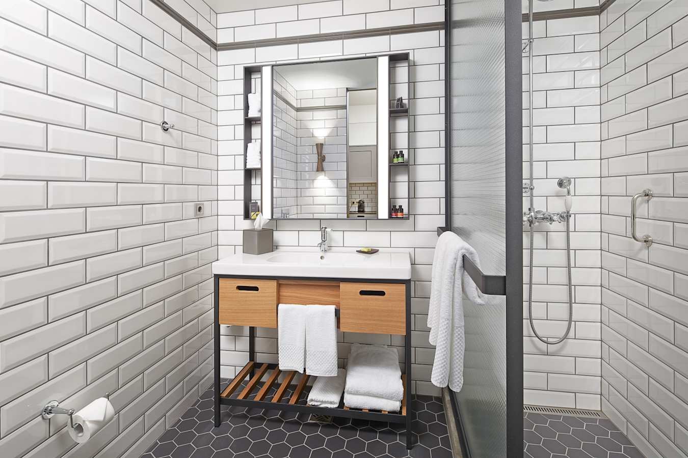 Bathroom - Canopy by Hilton Reykjavik
