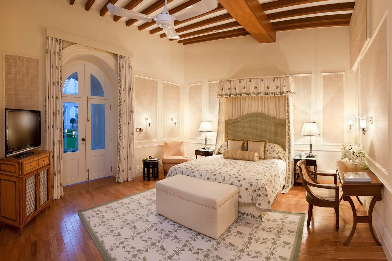 Bedroom - Taj Falaknuma Palace